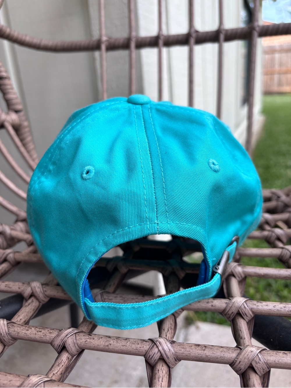 chubbies Bright Turquoise Script Logo Hat - Picture 2 of 5